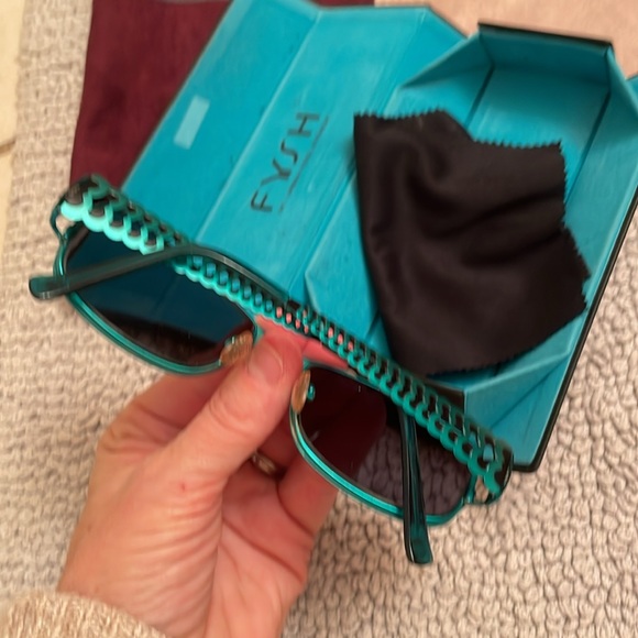 $165 FYSH UK urban eyewear glasses - Picture 2 of 2